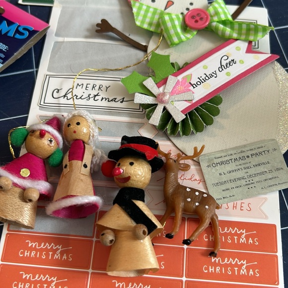 Christmas craft supply bundle - Picture 10 of 10